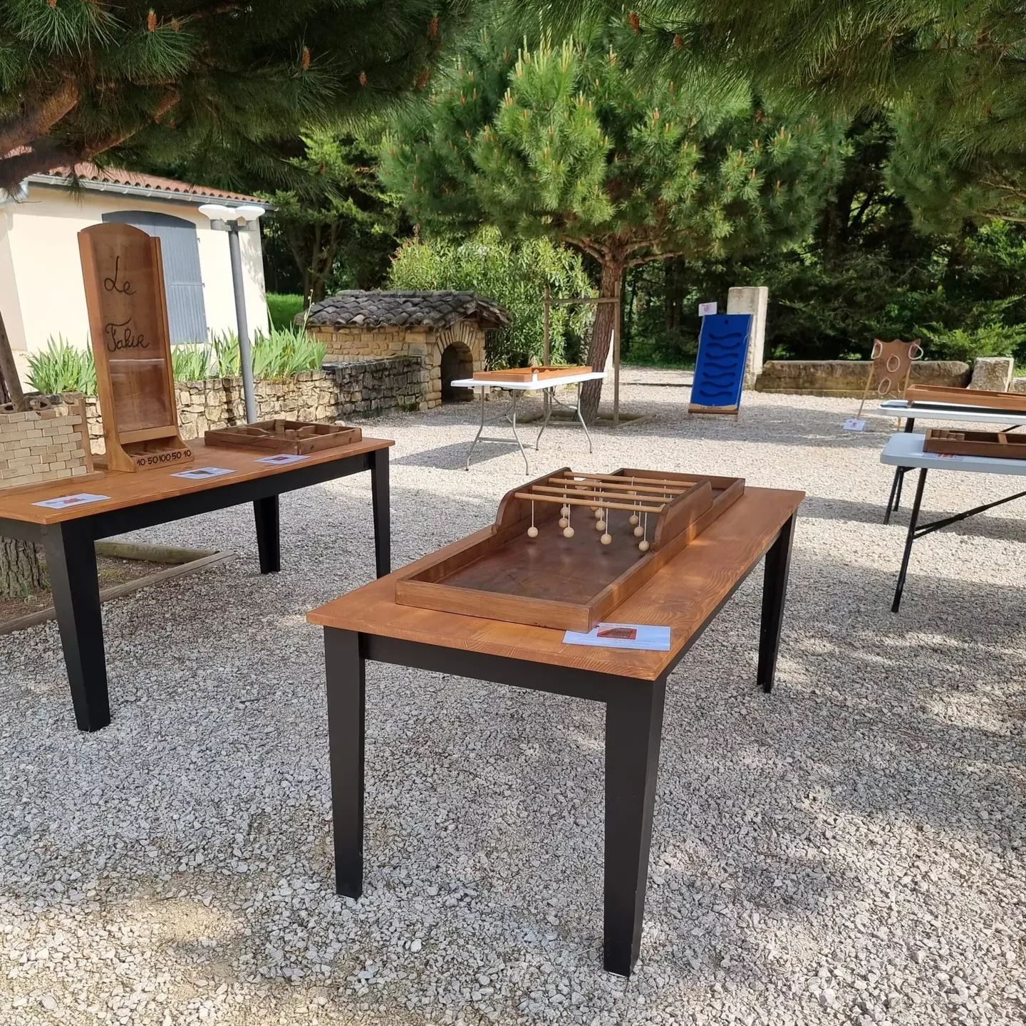 Jeu en bois animation