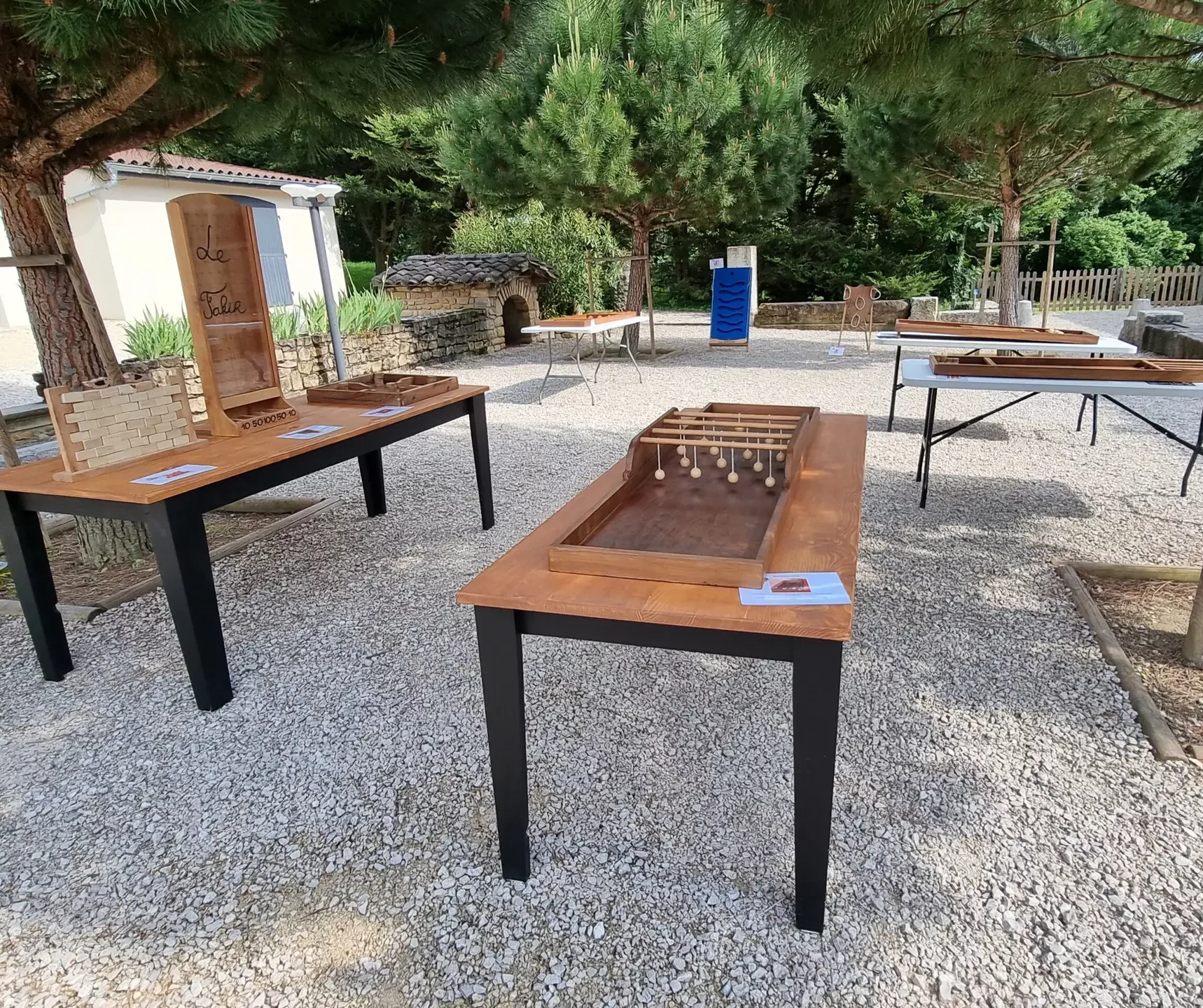 Jeu en bois animation